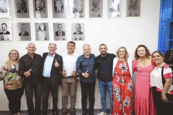 Cerimônia ocorreu no saguão da Prefeitura de Gravataí, nesta quarta-feira
