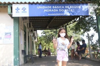 Yasmin é estrela da campanha de incentivo à vacinação que já ultrapassou 50 mil visualizações