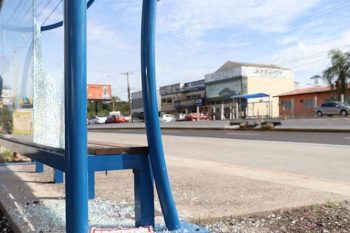 Vândalos atacaram paradas ao longo da Dorival, Ely Côrrea e José Bonalume