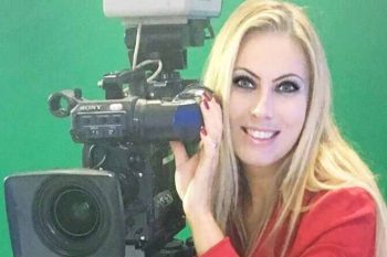 Nascida na aldeia dos anjos, a jornalista Luciana Linck Abati é estrela como comentarista de futebol na televisão italiana, onde mora há 13 anos. FOTOS | Aquivo pessoal