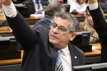 Deputado foi eleito em 2018 pelo PSL na bolha bolsonarista e, agora, tentará a reeleição pelo PSD de Jairo Jorge. Foto: Arquivo