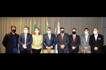 Posse da nova diretoria do Consórcio dos Municípios da Região Metropolitana de Porto Alegre aconteceu nesta terça