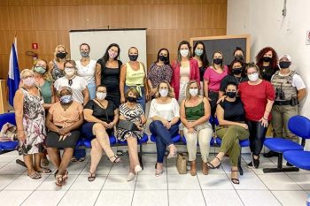 Promovida pela Prefeitura, em parceria com a Coordenadoria da Mulher, roda de conversa registrou a participação da deputada conterrânea Patrícia Alba | Foto LEONARDO OZÓRIO