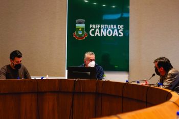 Prefeito em exercício, Nedy de Vargas Marques convocou secretários no final de semana para discutir o caso da falta de atendimento pediátrico no HU. Foto: Guilherme Pereira/ECom PMC