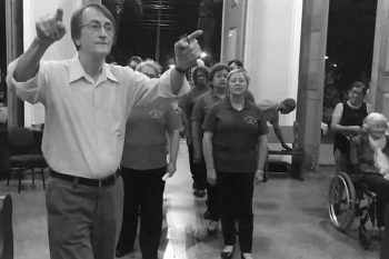 Maestro faleceu na noite deste sábado aos 74 anos