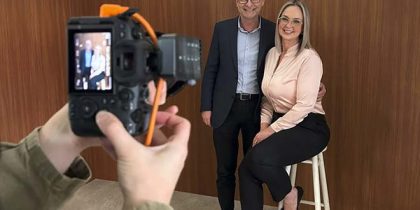 Vanessa, com Miki, anuncia pré-candidatura em vídeo, hoje